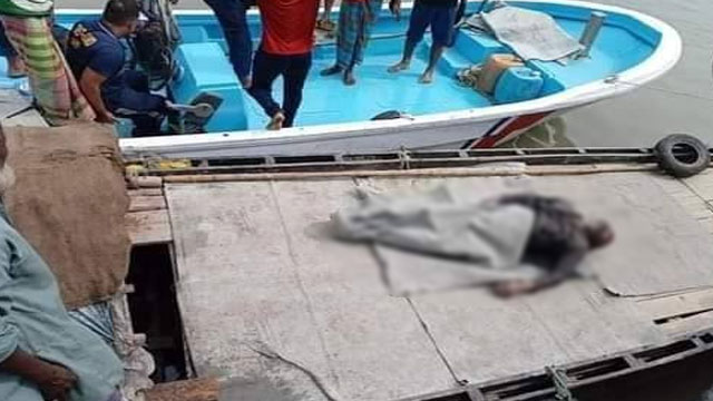 সাতক্ষীরায় ট্রলার ডুবির ঘটনায় উদ্ধার ২ মরদেহ, নিখোঁজ ১