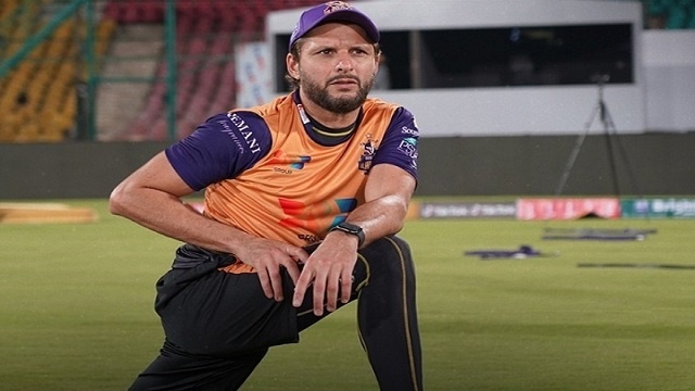 শহীদ আফ্রিদি কোভিড পজিটিভ 