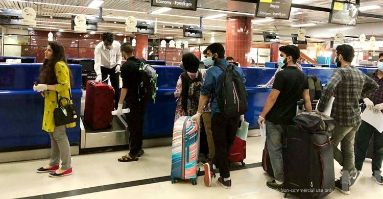 চোখ ওঠা যাত্রীদের সাতদিনের মধ্যে বিদেশ ভ্রমণ না করার অনুরোধ