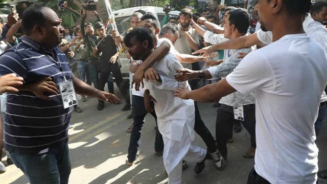 নির্বাচন বয়কট করলেন হিরো আলম