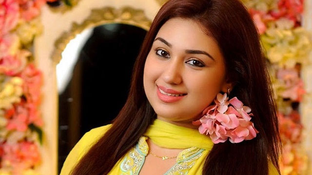 কেন এবার নৌকার টিকিট পেতে চান অপু বিশ্বাস?