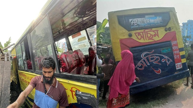 অবরোধের সকালে বনশ্রীতে বাসে আগুন