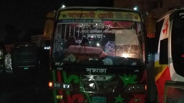 মগবাজারে বাসচাপায় কিশোরের মৃত্যুতে আটক ২