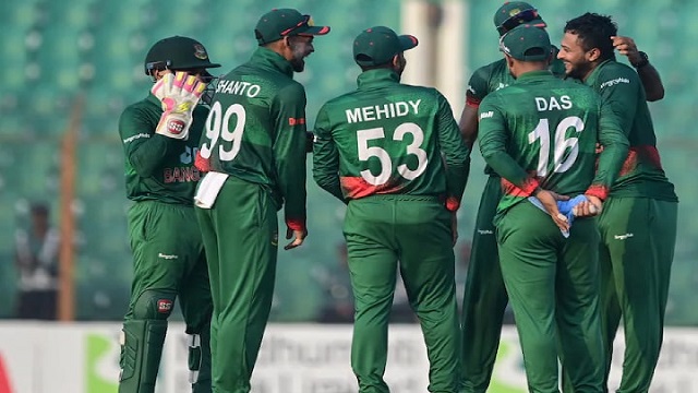 শ্রীলঙ্কার বিপক্ষে টস হেরে বোলিংয়ে বাংলাদেশ