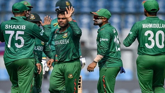 ব্যাটিংয়ে বাংলাদেশ, একাদশে এক পরিবর্তন