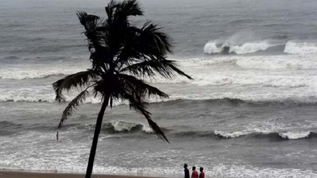 পায়রা-মোংলায় ৭ নম্বর বিপৎসংকেত