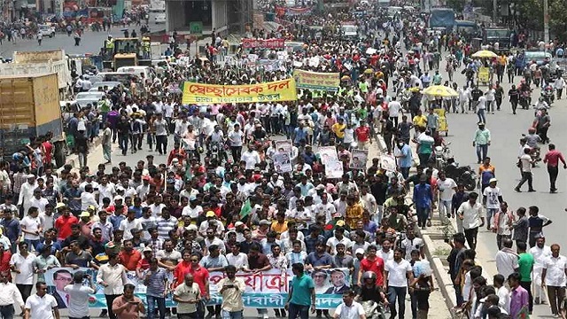 দ্বিতীয় দিনের মতো বিএনপির পদযাত্রা শুরু: ‘ছাড় না দেওয়ার’ হুঁশিয়ারি 