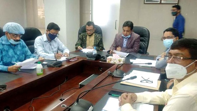 ভাড়া বাড়াতে বিআরটি'এর সঙ্গে বৈঠকে পরিবহন মালিকরা