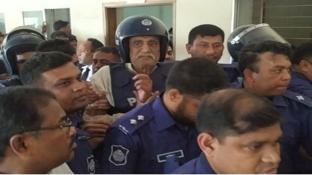 প্রধানমন্ত্রীকে হত্যার হুমকি : ফরিদপুর আদালতে বিএনপি নেতা চাঁদ