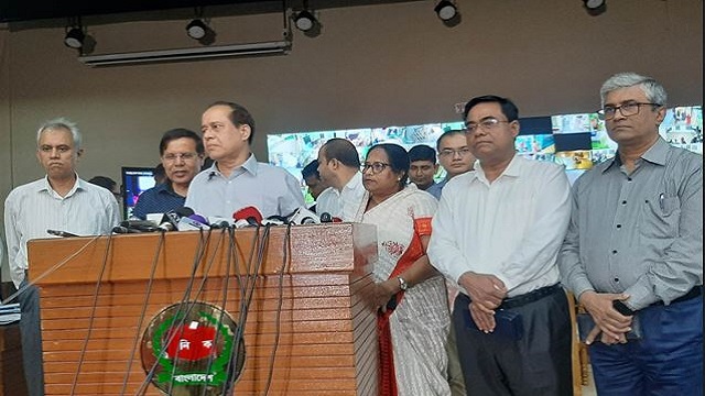 হাতপাখার ফয়জুল করী‌ম কি ইন্তেকাল করেছেন, প্রশ্ন সিইসির