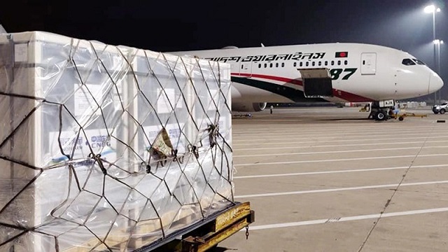 ভারত থেকে এসেছে সেরামের আরও ১০ লাখ টিকা