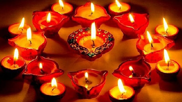 আজ শুভ কালীপূজা ও দীপাবলি