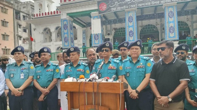 বাধ্য হলে ‘রাজনৈতিক সমাবেশে’ নিষেধাজ্ঞা আসতে পারে