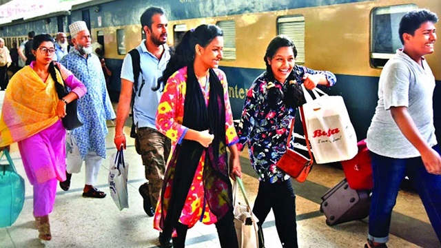 ঈদের ছুটি এক দিন বাড়ল