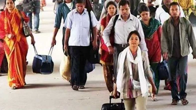 ঈদের টানা ছুটি আজ থেকে শুরু
