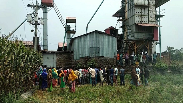 চুরি করতে গিয়ে বিদ্যুৎস্পর্শে ট্রান্সফরমার চোরের মৃত্যু