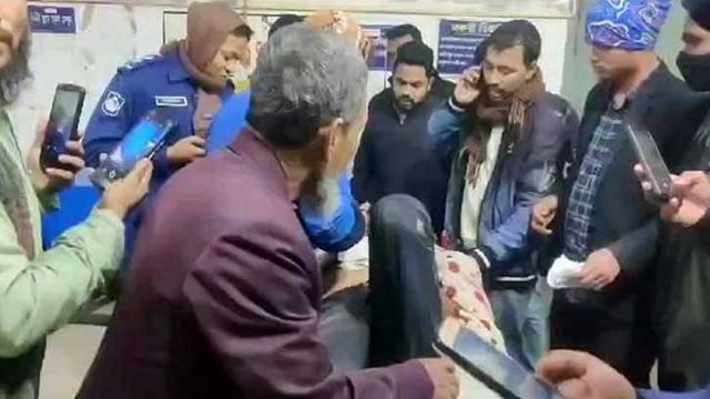 মুন্সিগঞ্জে নৌকা সমর্থককে কুপিয়ে হত্যা