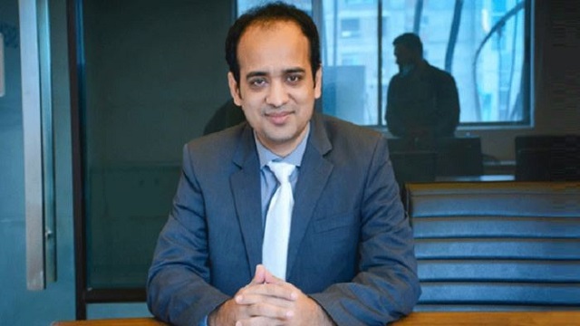 ইভ্যালির রাসেল গ্রেপ্তার 
