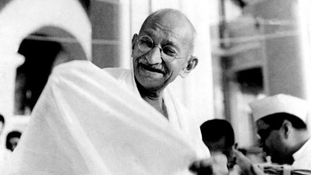 মহাত্মা গান্ধীর জন্মদিন আজ, জেনে নিন কেন তাকে হত্যা করা হয়েছিল?