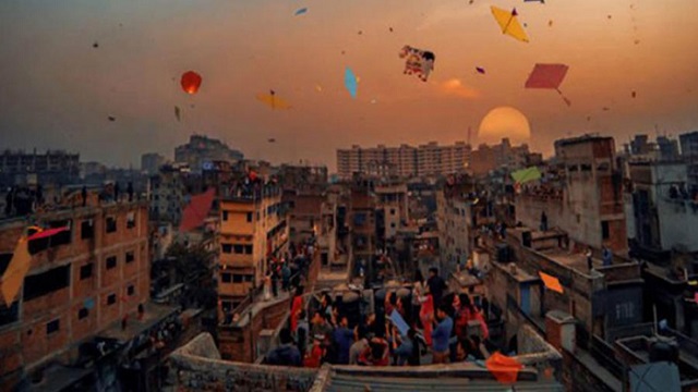  সাকরাইন: পুরান ঢাকায় উৎসবের আমেজ