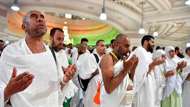 কাল থেকে হজের আনুষ্ঠানিকতা শুরু, আজ শেষ ফ্লাইট