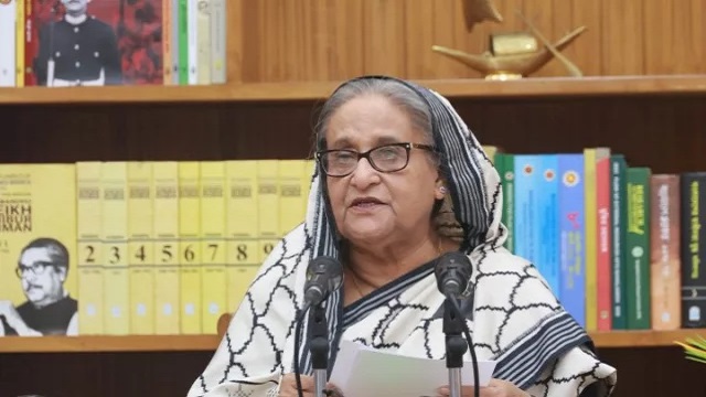 ডিম সেদ্ধ করে ফ্রিজে রাখতে বললেন প্রধানমন্ত্রী, কিন্তু কেন?