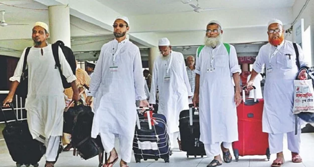 সৌদি পৌঁছেছেন ৩৮৭৯ হজযাত্রী