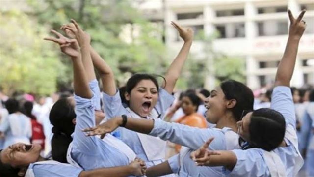 এইচএসসি ও সমমানের ফল প্রকাশ,পাসের হার ৯৩.৫৮ শতাংশ