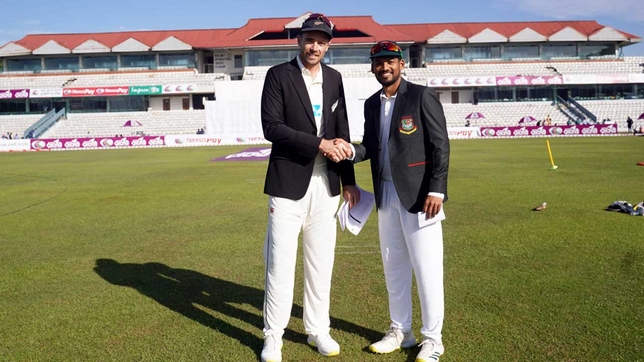 টস জিতে ব্যাটিংয়ে বাংলাদেশ