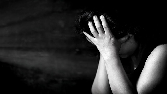 পরিবারের সামনেই ধর্ষণের শিকার ৩ নারী
