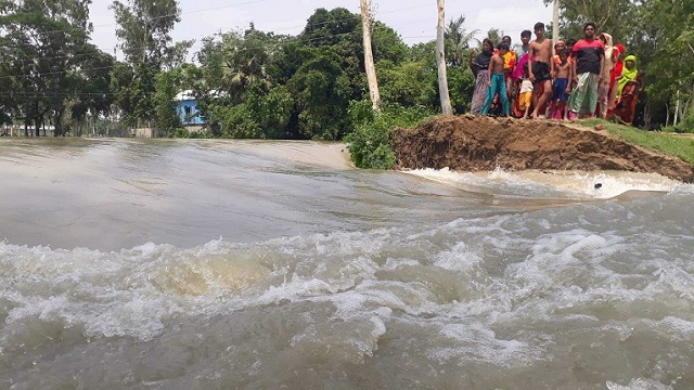 যমুনার পানি বৃদ্ধি অব্যাহত, বাড়ছে দুর্ভোগ