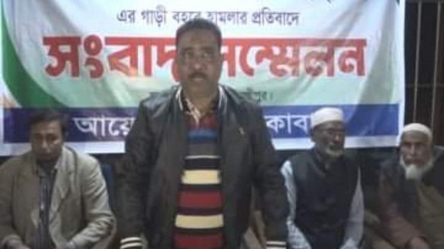 লক্ষ্মীপুরের চরশাহীতে বিদ্রোহী প্রার্থীর গাড়ির বহরে হামলা