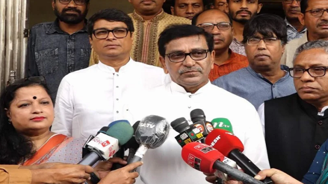 বিএনপির রাজনৈতিক সফলতা হচ্ছে বাসে-ট্রেনে আগুন দেওয়া : হানিফ