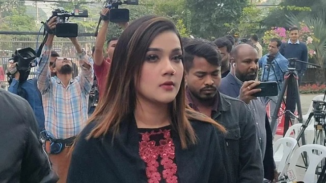 আমার তো কোনো প্রতীকই নেই, আমি কীভাবে ভোট চাইব : মাহি