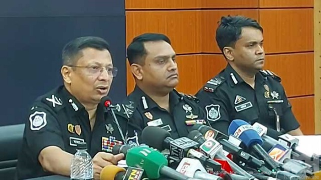 যুক্তরাষ্ট্রের নিষেধাজ্ঞা নিয়ে কাজ করছে দুই মন্ত্রণালয়: বিদায়ী র‌্যাব ডিজি