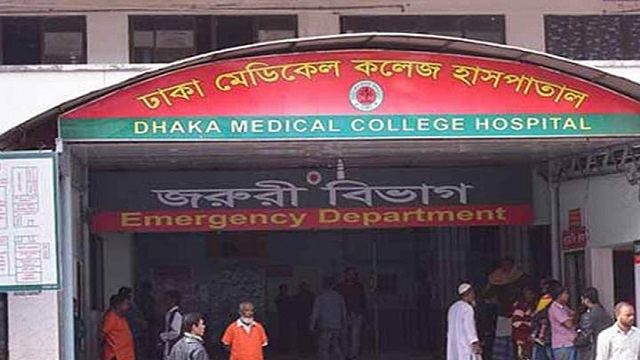 নারায়ণগঞ্জে দুই গ্রুপের সংঘর্ষ, ৩ পথচারী গুলিবিদ্ধ