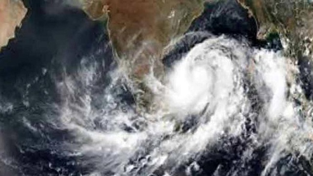 ঘূর্ণিঝড় মিগজাউমের কারণে ১৭ জনের প্রাণহানি