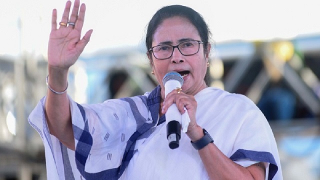 কবিতার পর নতুন গান নিয়ে আসছেন মমতা ব্যানার্জি, পুরোবিশ্ব তাকিয়ে...