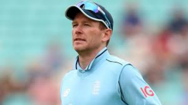 বাজে ফর্ম ও ফিটনেসের কাছে হার মানছেন মরগান