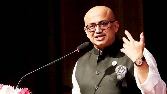 তথ্য প্রতিমন্ত্রী ডা. মুরাদ হাসানকে পদত্যাগের নির্দেশ প্রধানমন্ত্রীর