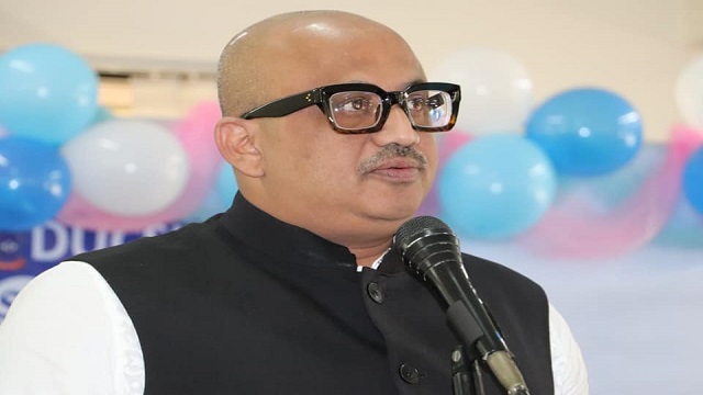 পদত্যাগ করছেন তথ্য প্রতিমন্ত্রী মুরাদ
