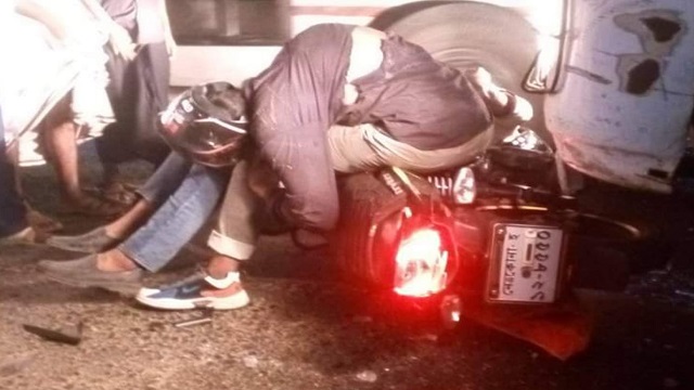 ত্রিশালে ট্রাকের ধাক্কায় দুই মোটরসাইকেল আরোহী নিহত