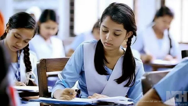 মহামারী-বন্যা পেরিয়ে এসএসসি পরীক্ষায় বসলো ২০ লাখ ২১ হাজার শিক্ষার্থী