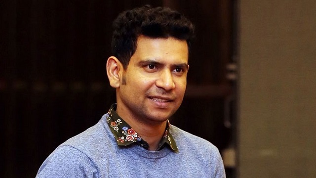 আদালতে হাজির করা হচ্ছে আরজে নিরবকে 