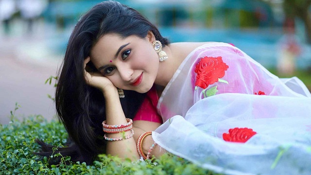 গাজীপুরে হেনস্থার শিকার অভিনেত্রী কেয়া পায়েল