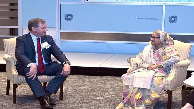 মার্কিন ব্যবসায়ীদের বাংলাদেশে বিনিয়োগের আহ্বান প্রধানমন্ত্রীর