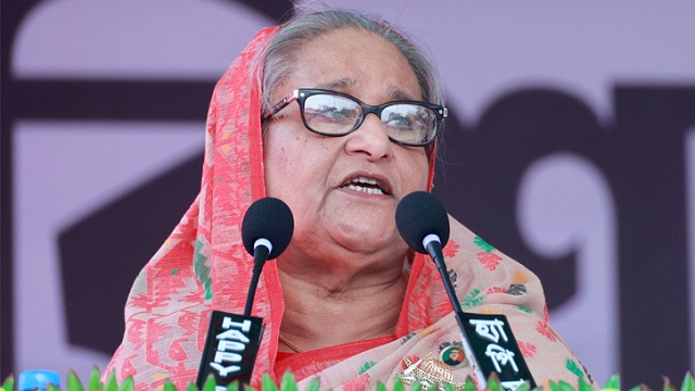 আগামীতে তারেককে ধরে এনে শাস্তি নিশ্চিত করা হবে : শেখ হাসিনা