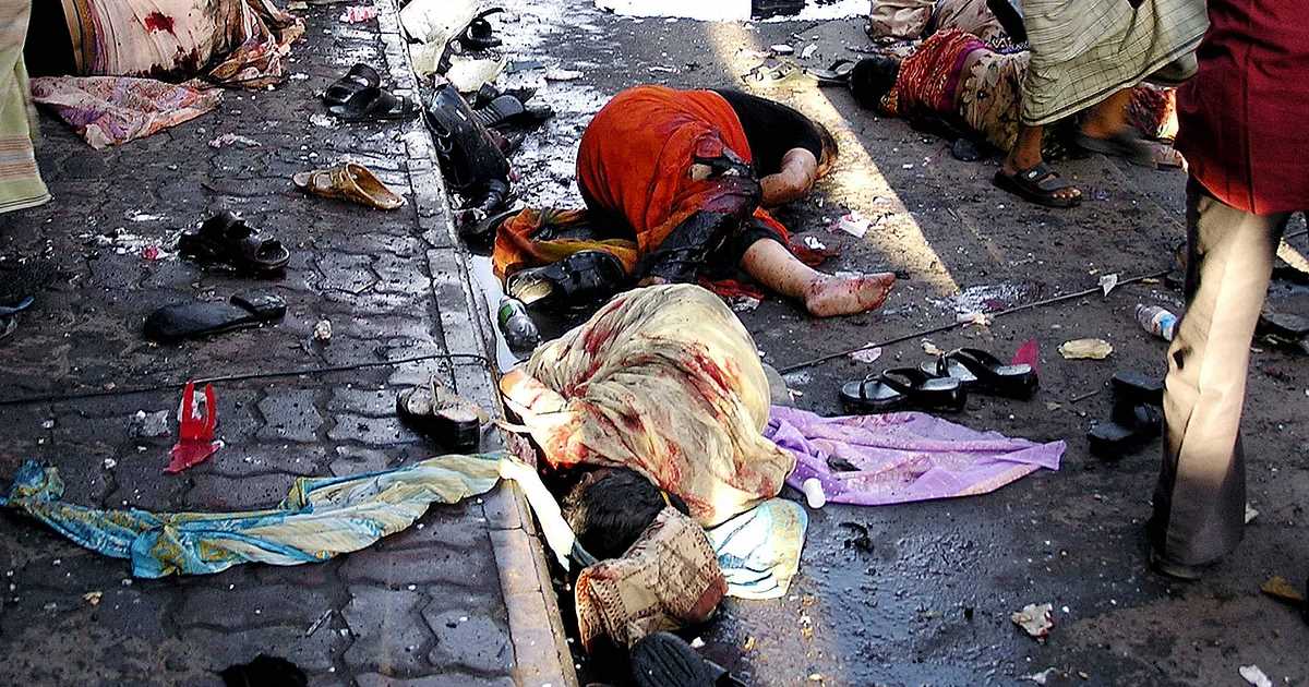 ২১ আগস্ট গ্রেনেড হামলায় নিহতদের প্রতি প্রধানমন্ত্রীর শ্রদ্ধা