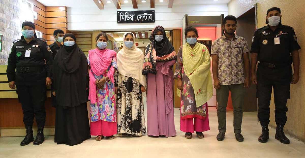 প্রসূতিকে ভুল গ্রুপের রক্ত পুশ, হাসপাতালের পরিচালকসহ গ্রেফতার ৬