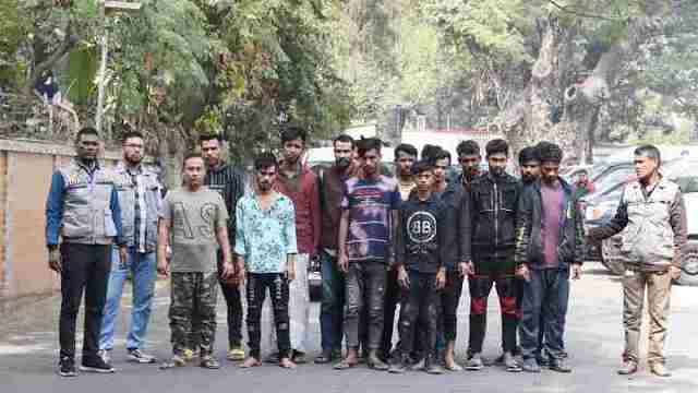 ‘ছোঁ মেরে ছিনতাই’ চক্রের ১৬ সদস্য গ্রেপ্তার